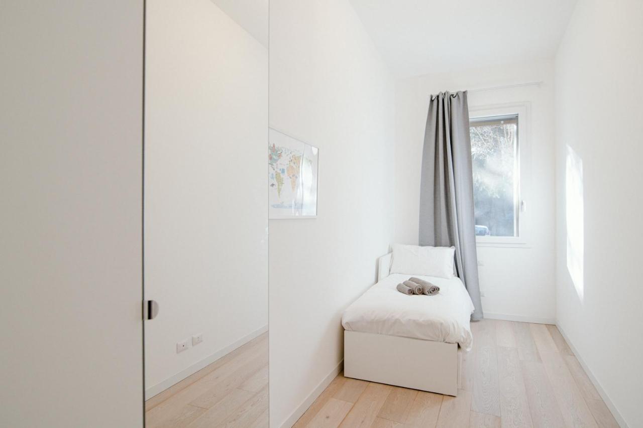 Apartamento Borgovico Garden - The House Of Travelers Como Exterior foto