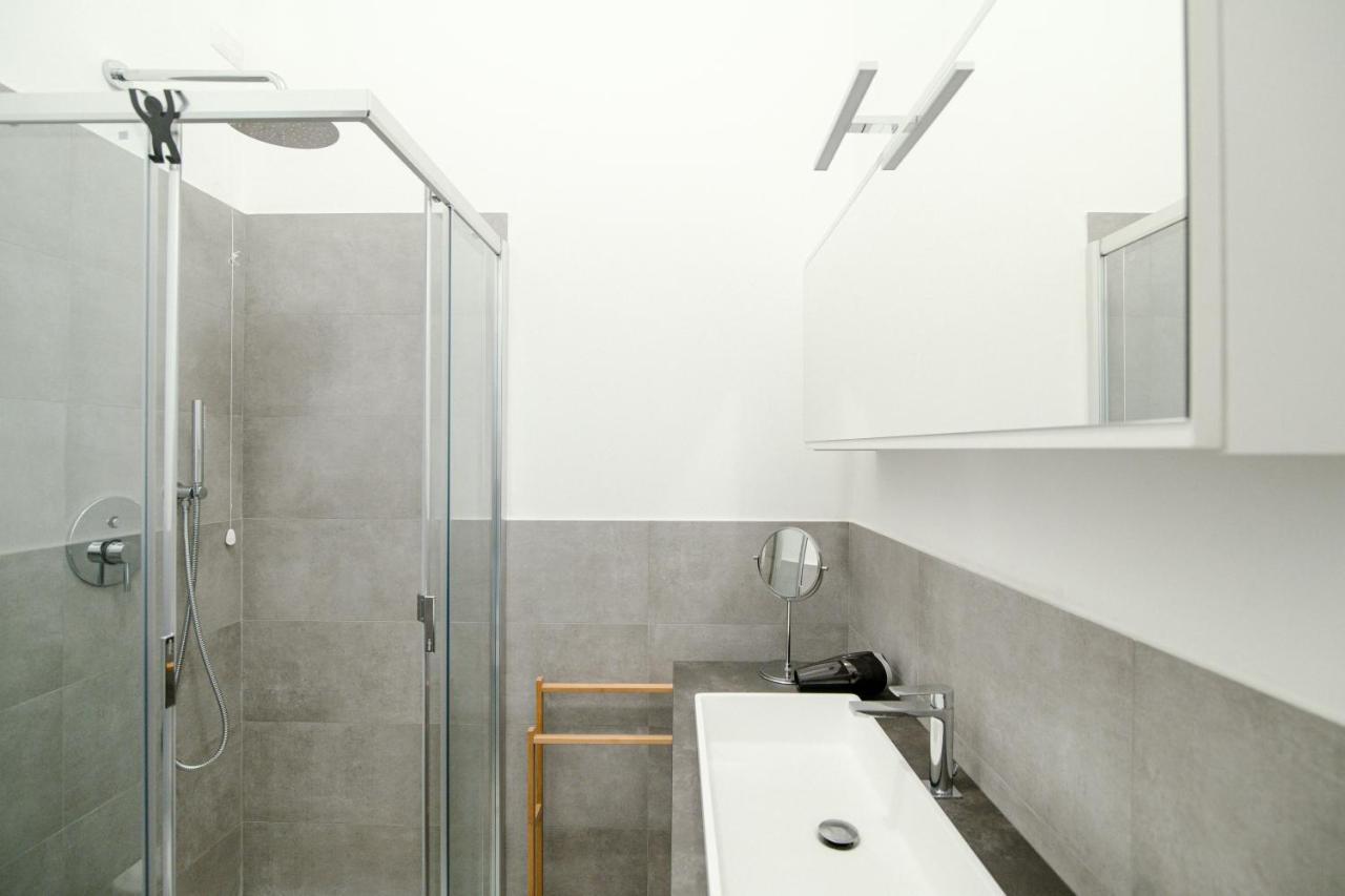 Apartamento Borgovico Garden - The House Of Travelers Como Exterior foto